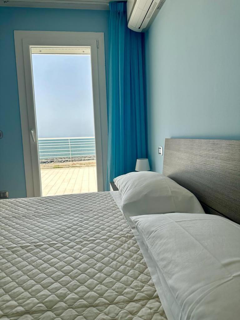 Sigis House - Independent Apartment Sea View Fiumicino Exterior foto